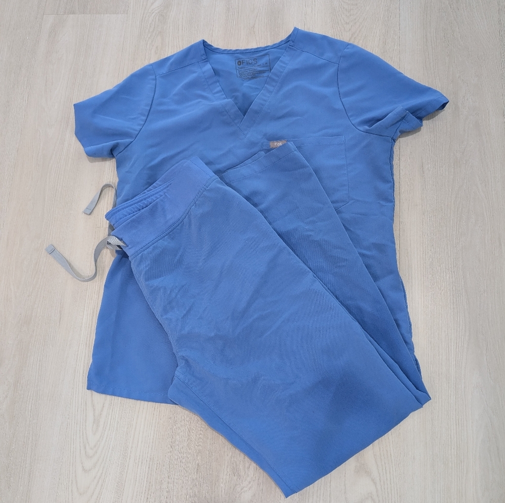 FIGS Ceil Blue Scrub Set Catarina Medium And High Waisted Livingston Medium Tall
